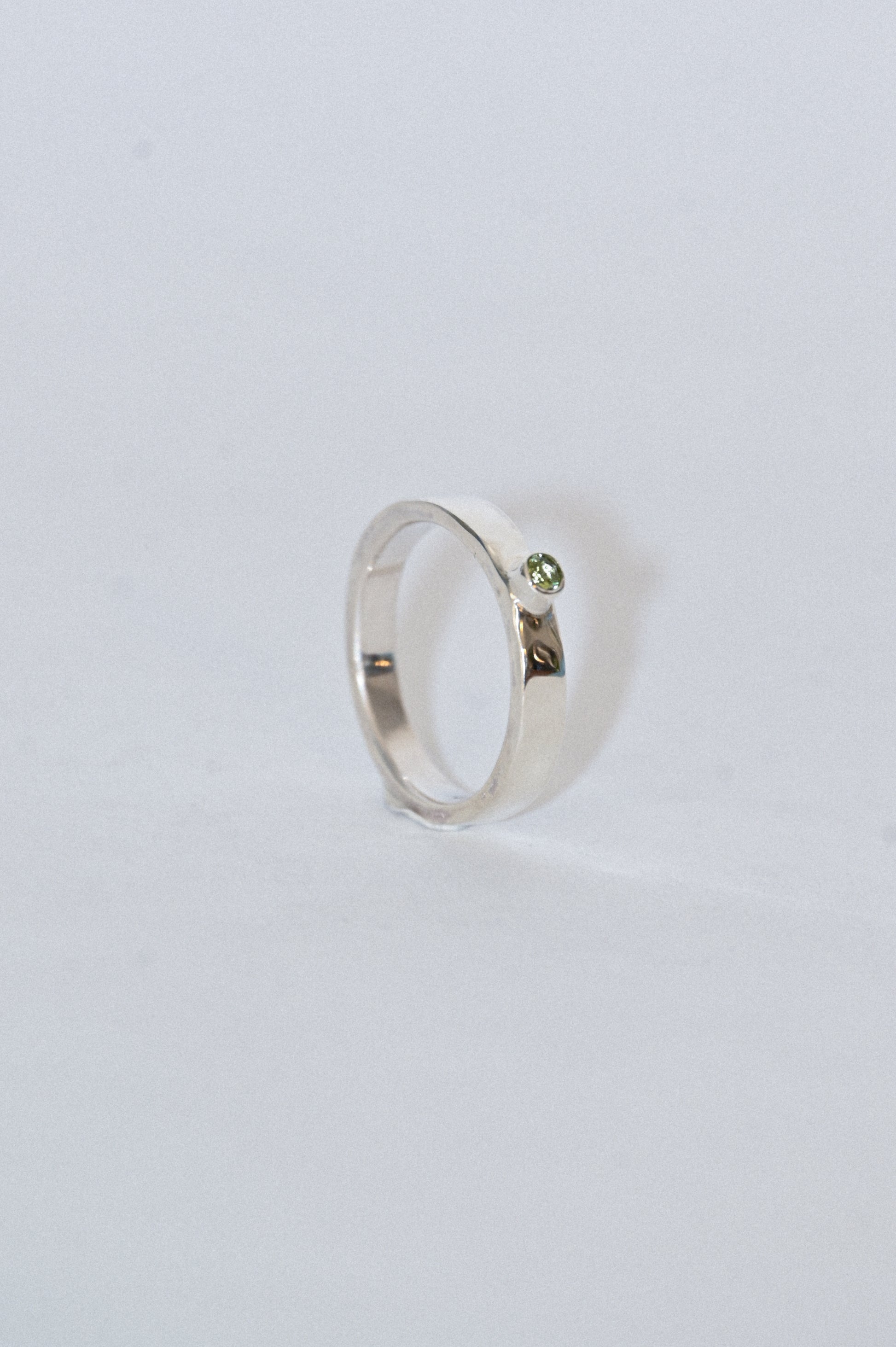narrow band x round green turmaline
